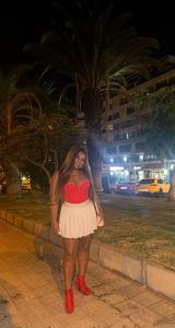 Chica busca chico en Tenerife: 