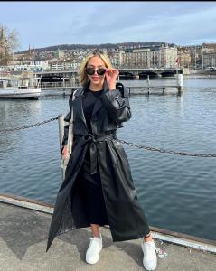 637164870: Travesti en Barcelona