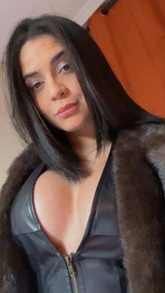 Chica busca chico en Lugo: 