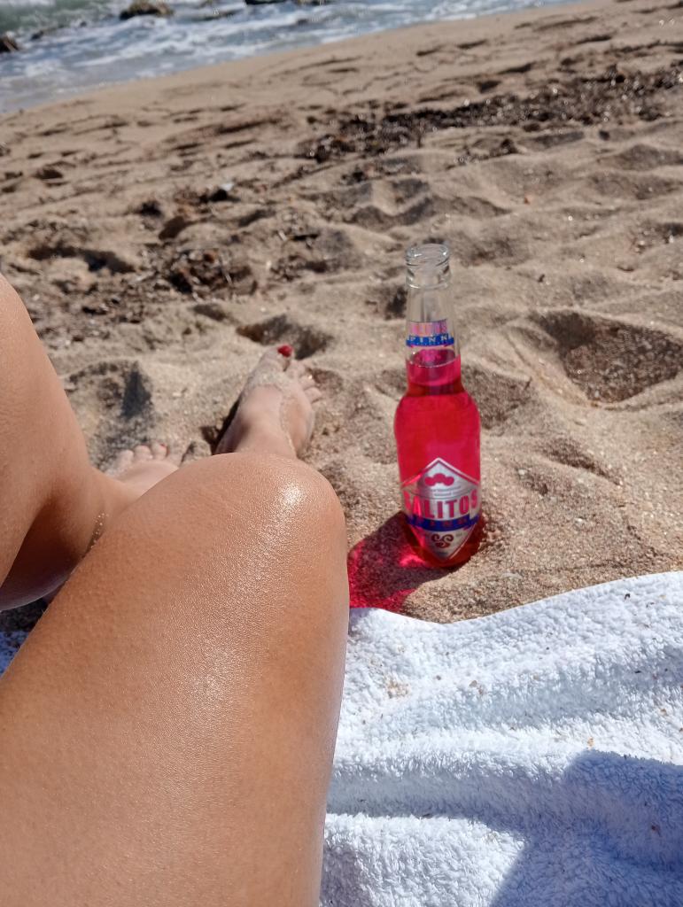 610764889: Chica busca chico en Mallorca