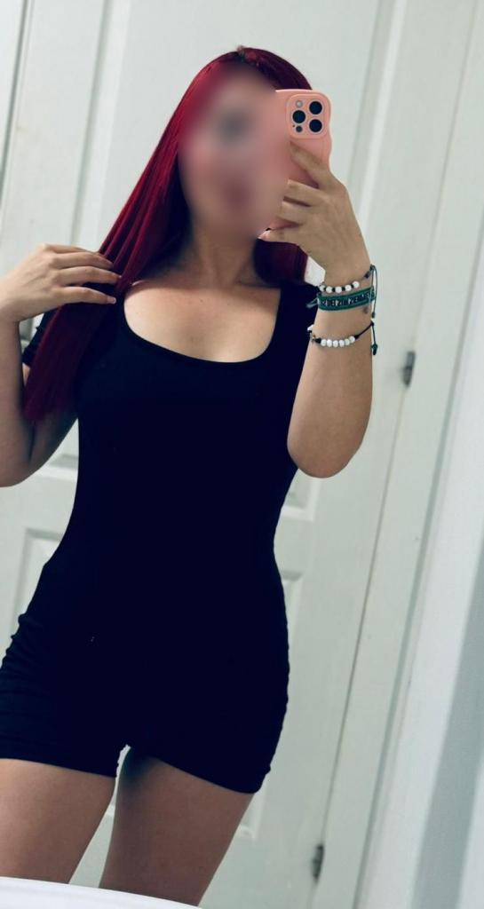 Chica busca chico en Cádiz: 