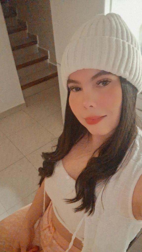 641498208: Chica busca chico en Tarragona