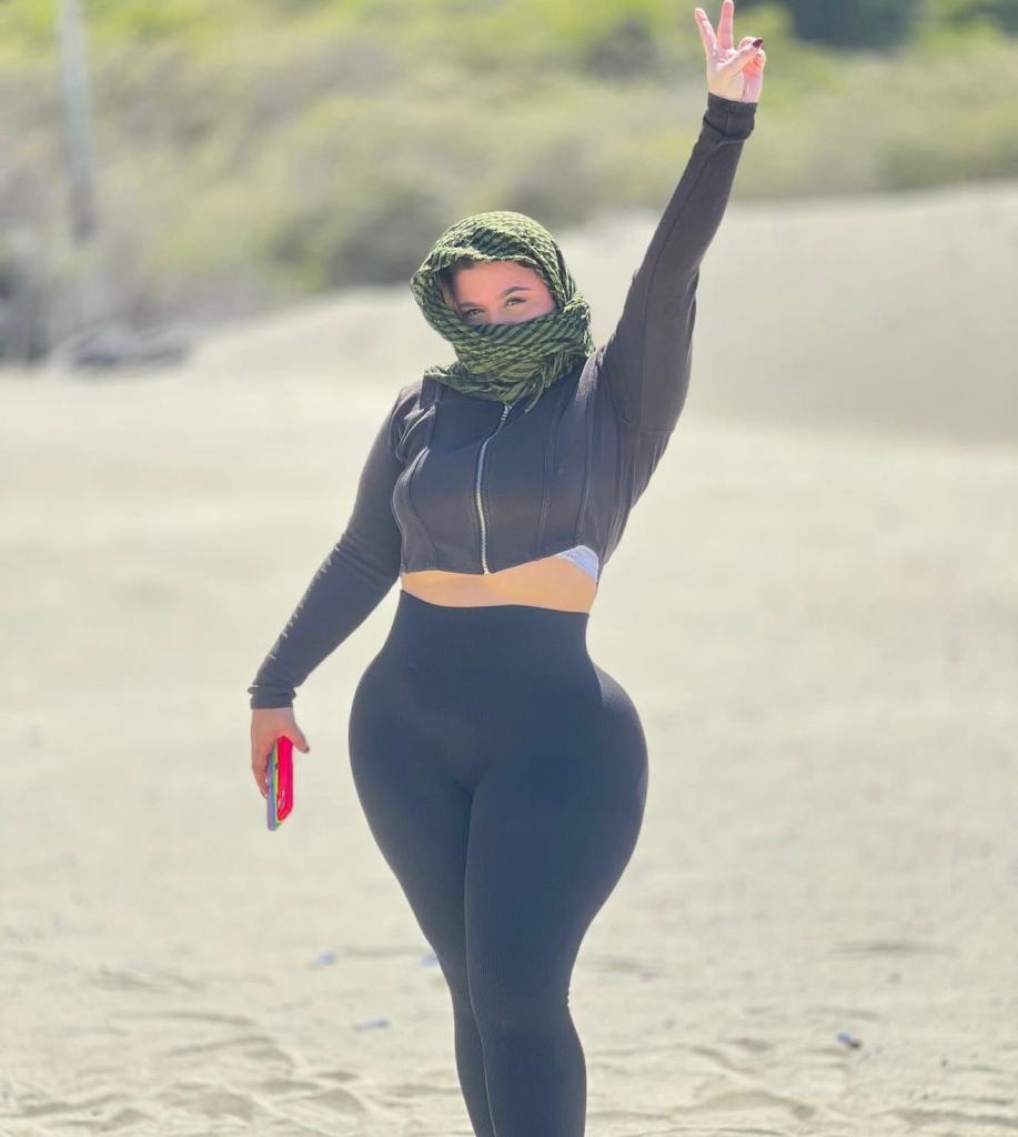 Chica busca chico en Cádiz: 