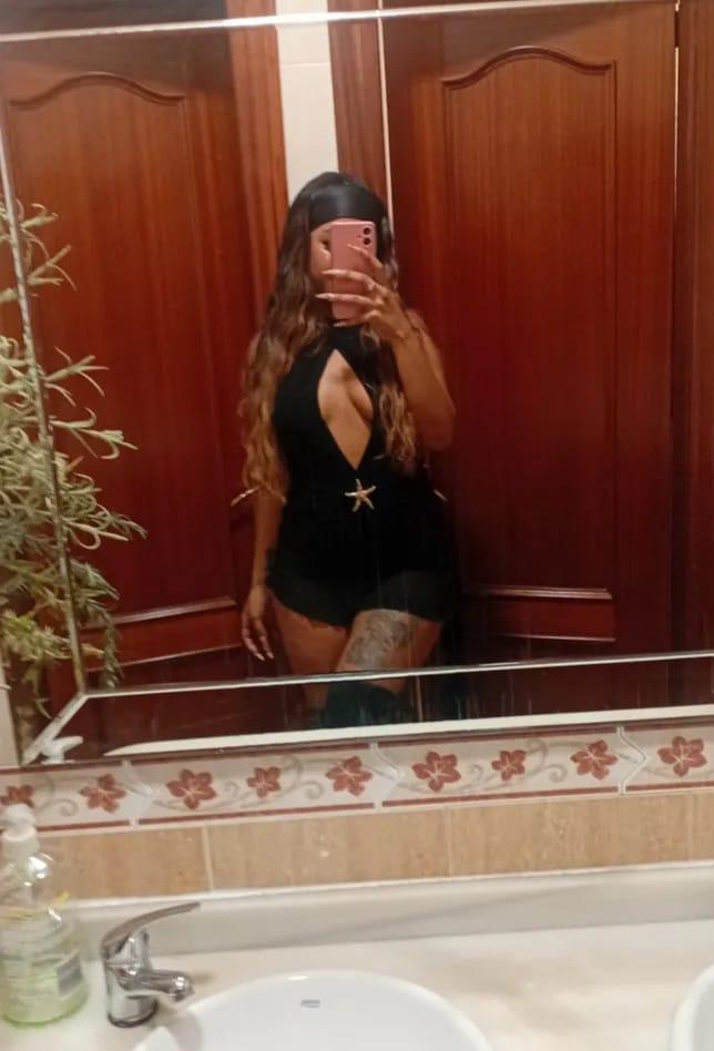 607055459: Chica busca chico en Almería