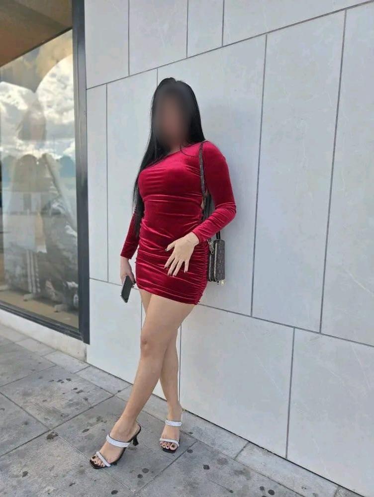 Chica busca chico en Cádiz: 