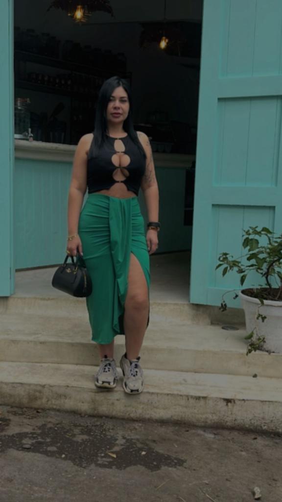 Chica busca chico en Granada: 