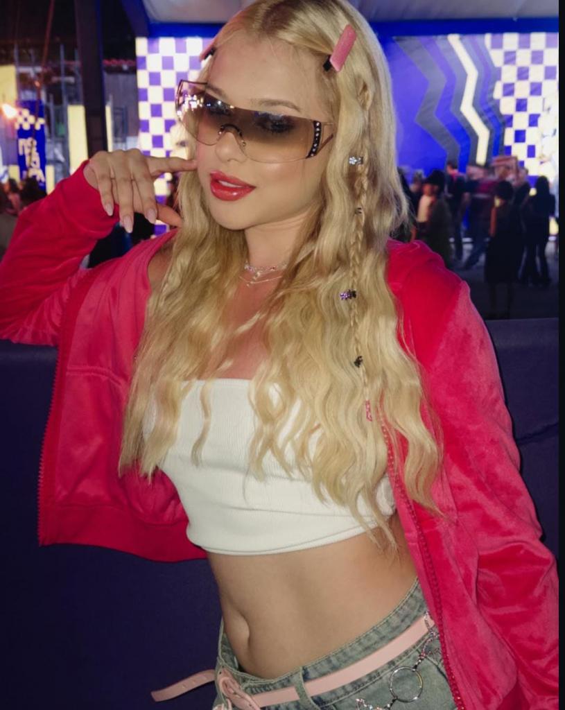 Chica busca chico en Murcia: 