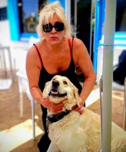 611358253: Chica busca chico en Murcia