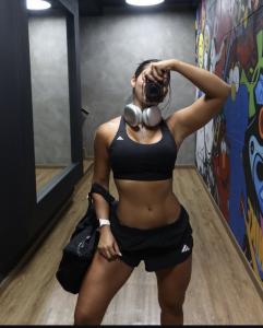 643911946: Chica busca chico en Soria