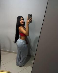 672599361: Chica busca chico en Alicante