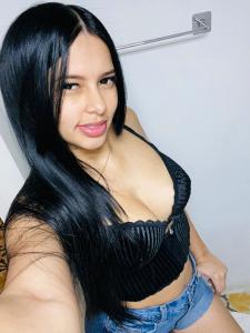 631770280: Chica busca chico en Valencia