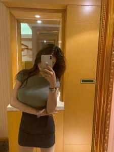 604932259: Chica busca chico en Madrid