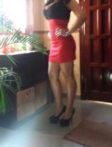 605656619: Chica busca chico en Sevilla