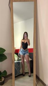 663998212: Chica busca chico en Valencia