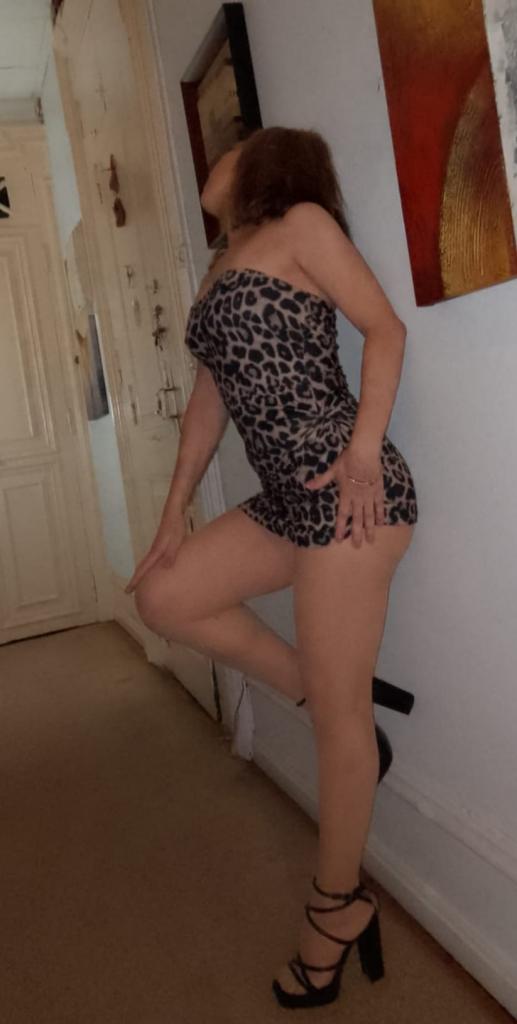 Chica busca chico en Pontevedra: 