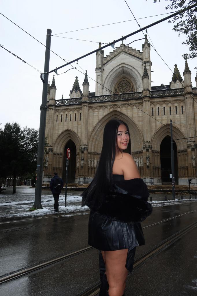 691035718: Chica busca chico en Álava