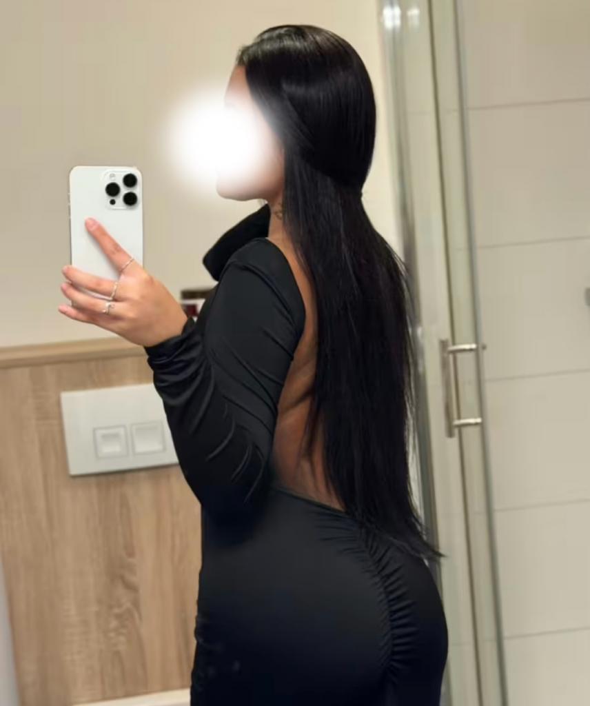 Chica busca chico en Tenerife: 