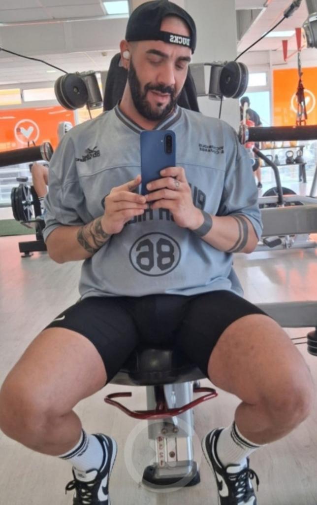 Chico busca chica en Valencia: 