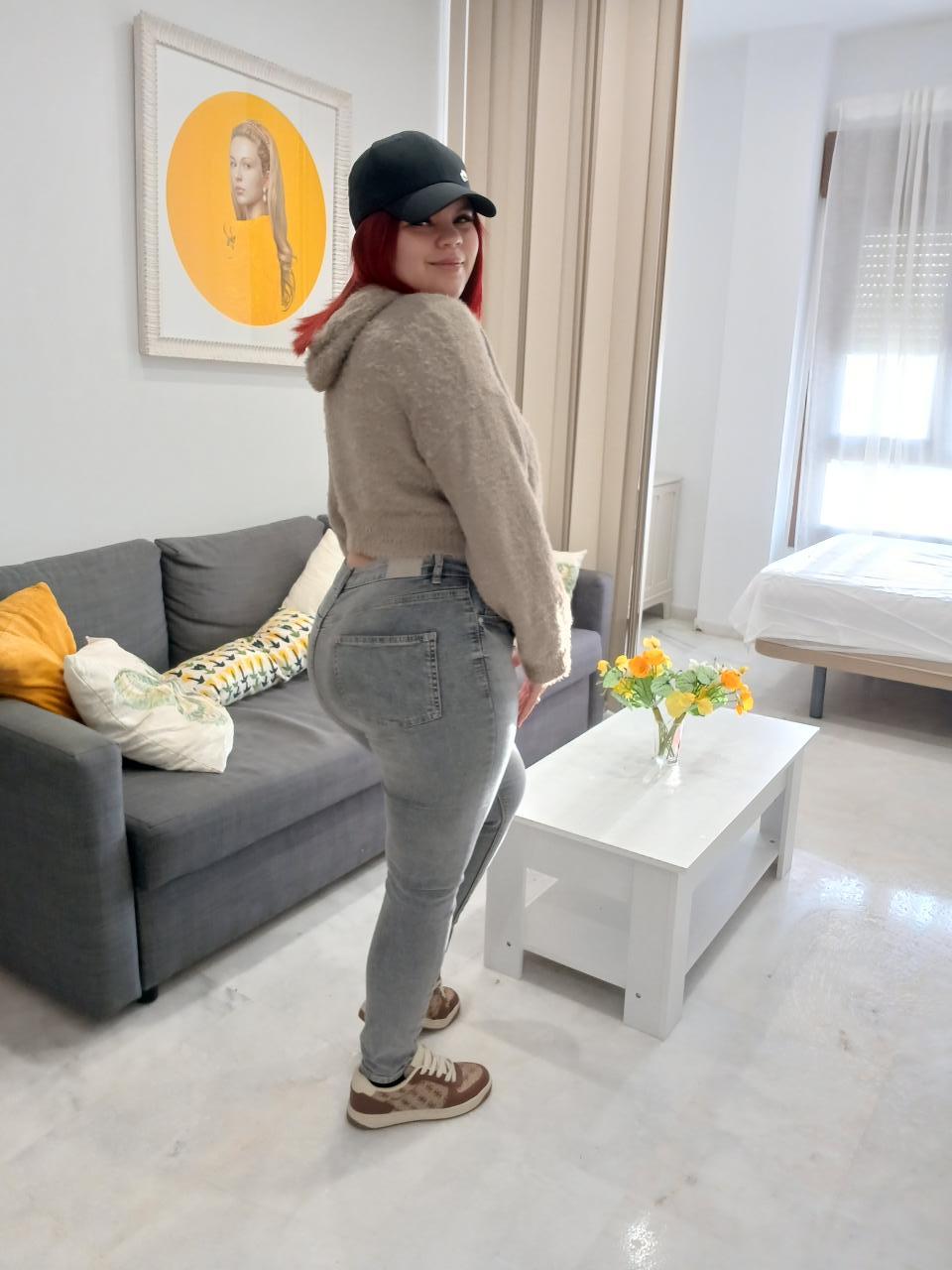 Chica busca chico en Sevilla: 