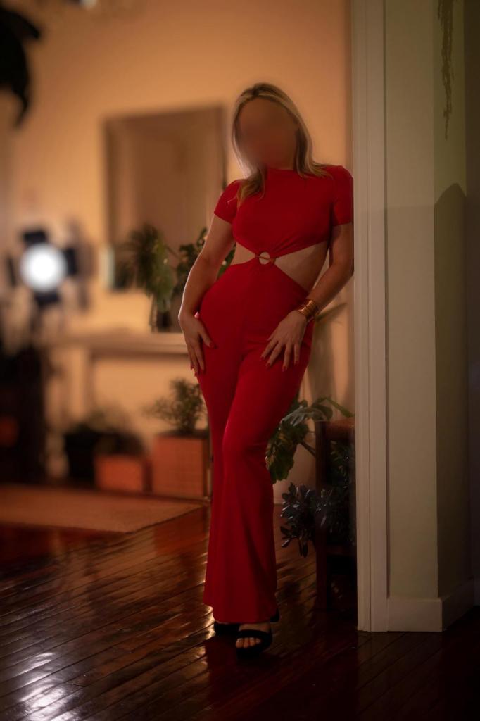 684655433: Chica busca chico en Asturias