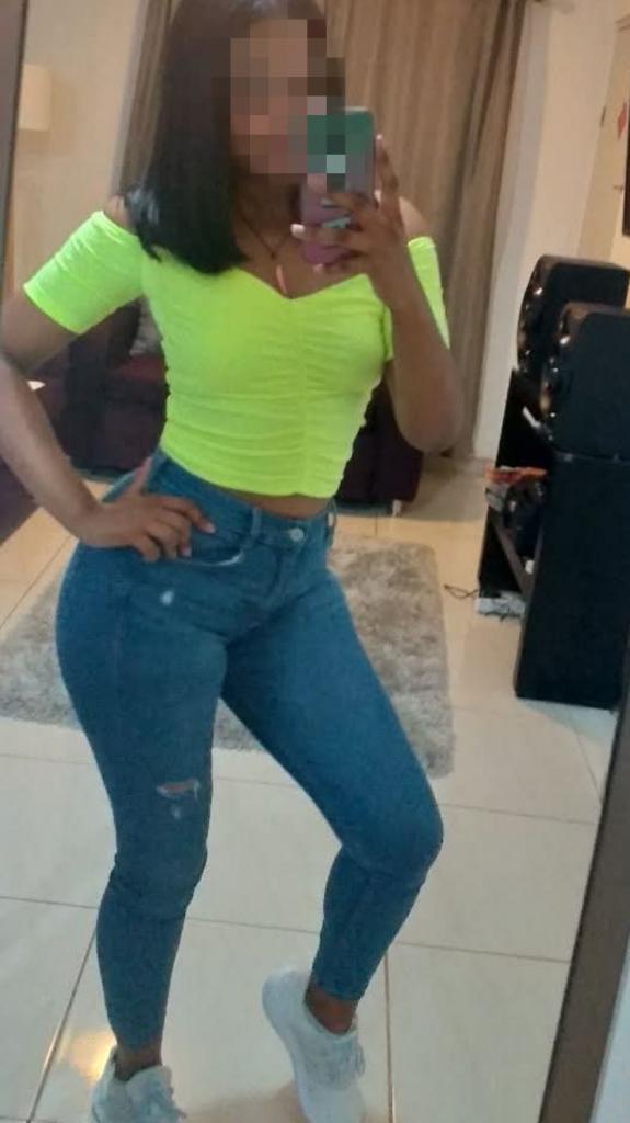 Chica busca chico en León: 