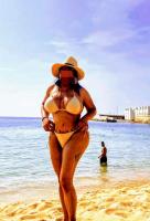 613796843: Chica busca chico en Madrid