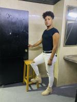 603643710: Chico busca chica en Barcelona