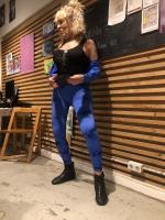 678709278: Chica busca chico en Barcelona