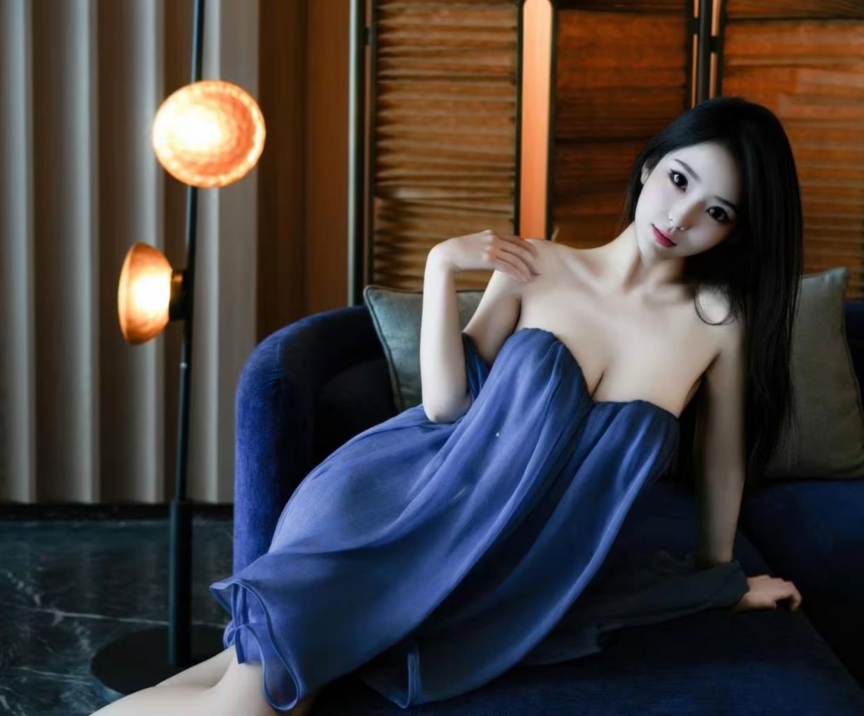 Chica busca chico en Valencia: Chica busca chico