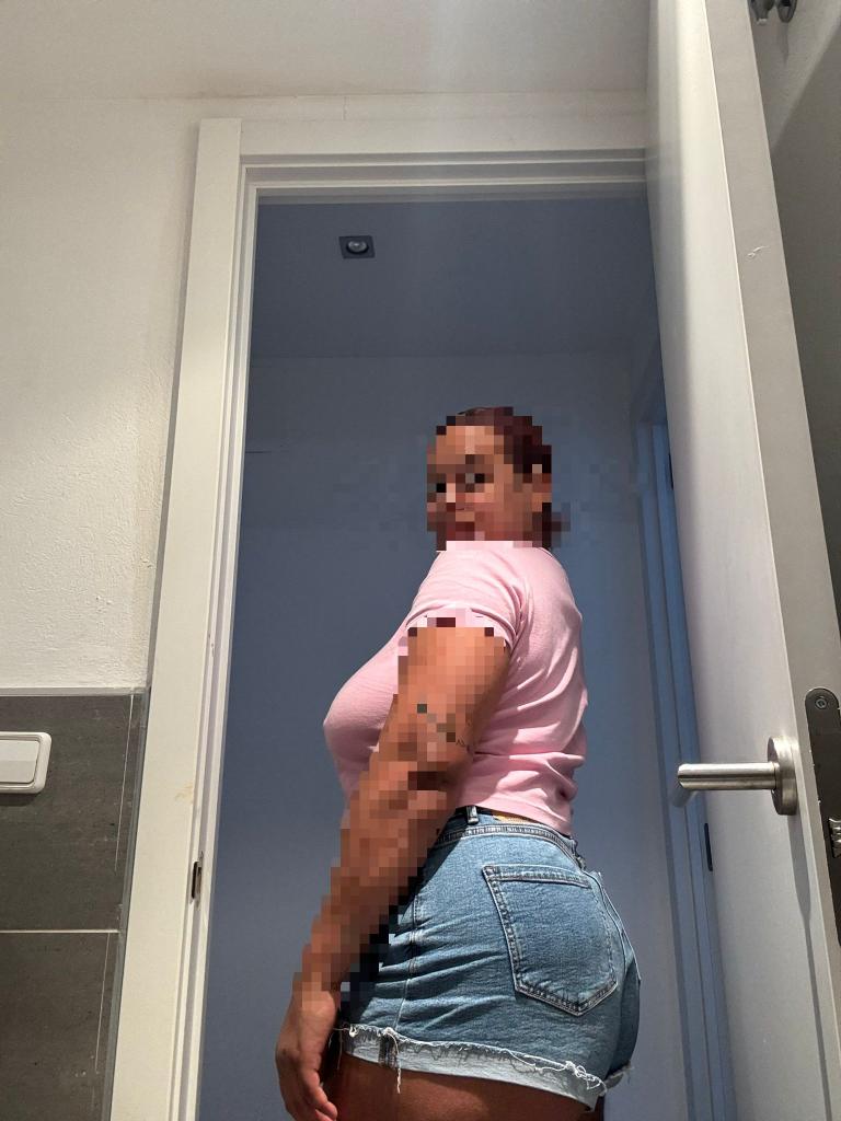 Chica busca chico en Barcelona: 