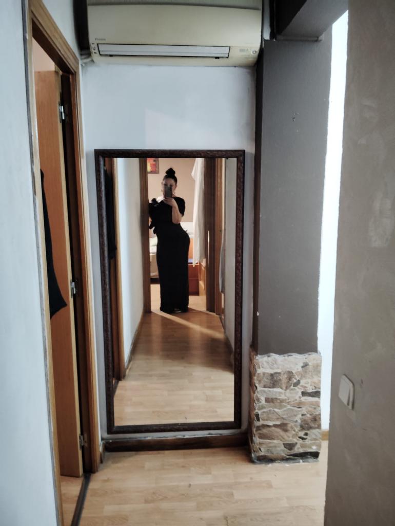 613735109: Chica busca chico en Barcelona