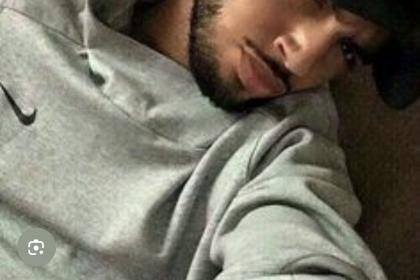 662313985: Chico busca chica en Málaga