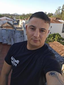 Chico busca chica en Pontevedra: 