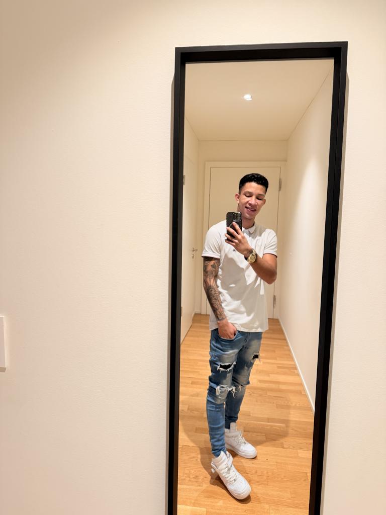 Chico busca chica en Madrid: 