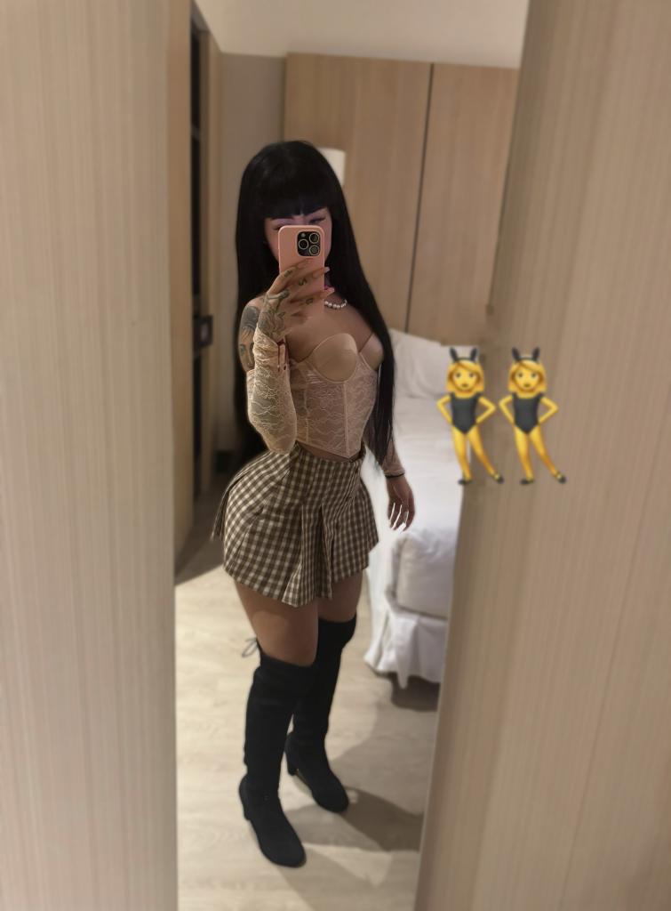 602409215: Chica busca chico en Cantabria