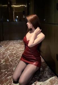 636641374: Chica busca chico en Madrid