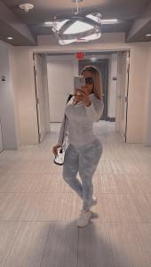 747413597: Chica busca chico en Cáceres