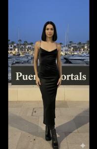 678554359: Transexual en León