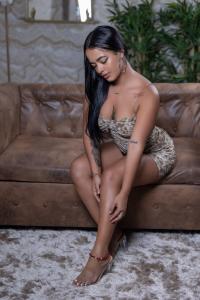 604347823: Chica busca chico en Barcelona