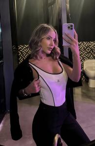 624979927: Chica busca chico en Madrid