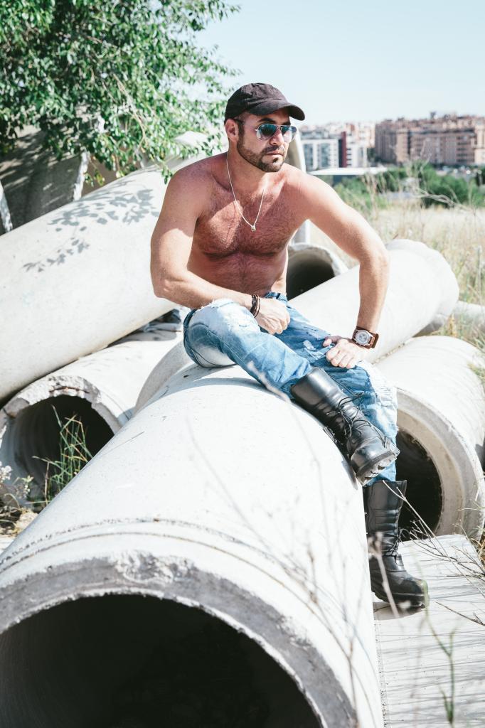 Chico busca chica en Madrid: 