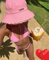 632966091: Chica busca chico en Sevilla