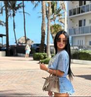 631332490: Chica busca chico en Almería