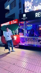 Chico busca chica en Las Palmas: 