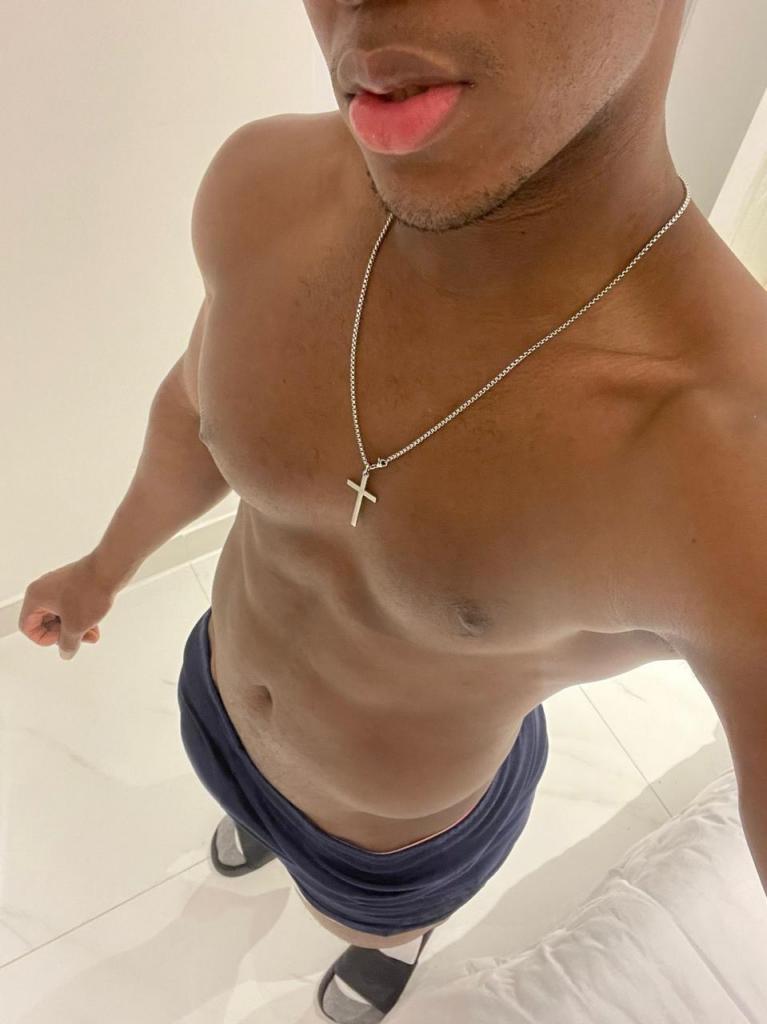 Chico busca chica en Barcelona: 