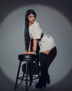 931411835: Chica busca chico en Barcelona