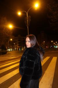 614557446: Travesti en Álava