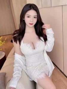 663149287: Chica busca chico en Murcia