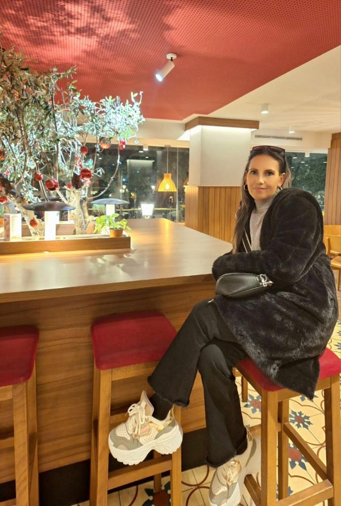 633059937: Chica busca chico en Tarragona