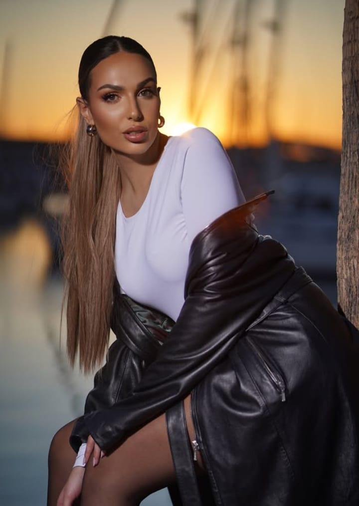 Chica busca chico en La Rioja: 